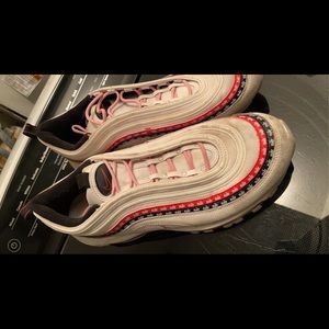 Selling Nike air max 97’s
